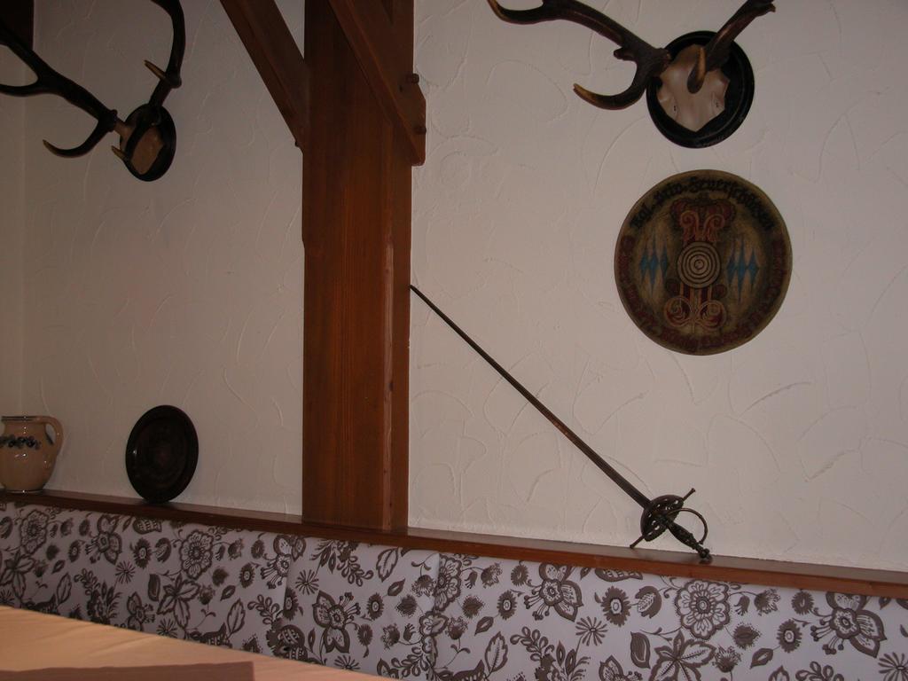 Hotel-Restaurant Zum Hirschhaus Inklusiv Chiemgaukarte Руполдинг Екстериор снимка