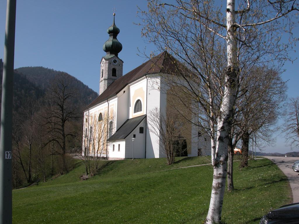 Hotel-Restaurant Zum Hirschhaus Inklusiv Chiemgaukarte Руполдинг Екстериор снимка