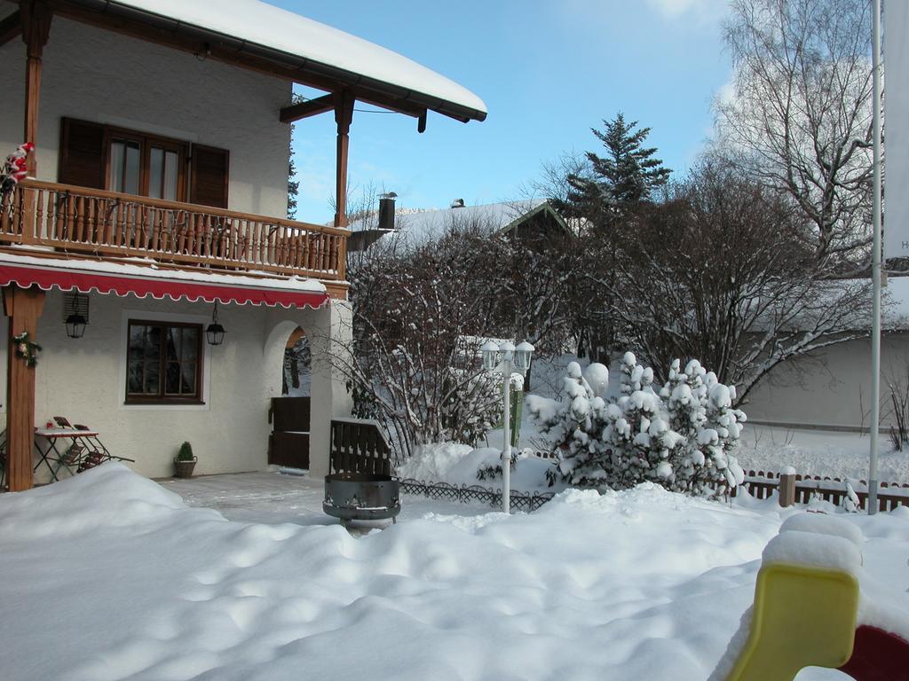 Hotel-Restaurant Zum Hirschhaus Inklusiv Chiemgaukarte Руполдинг Екстериор снимка