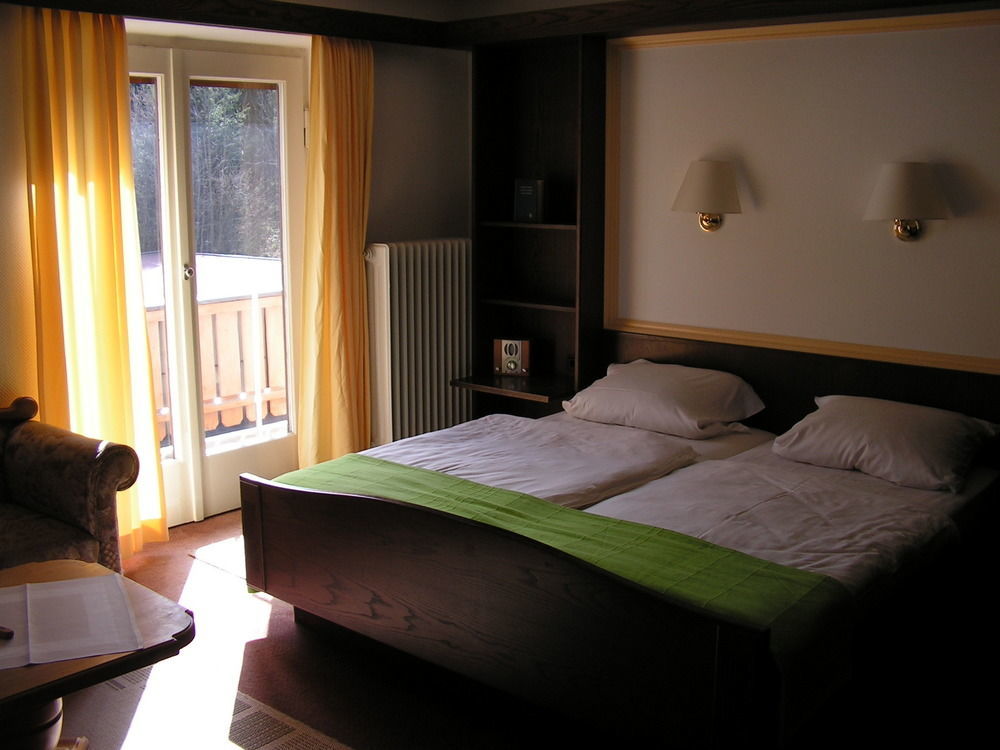 Hotel-Restaurant Zum Hirschhaus Inklusiv Chiemgaukarte Руполдинг Екстериор снимка