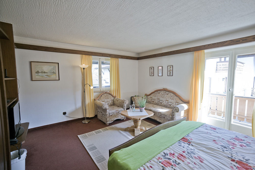 Hotel-Restaurant Zum Hirschhaus Inklusiv Chiemgaukarte Руполдинг Екстериор снимка